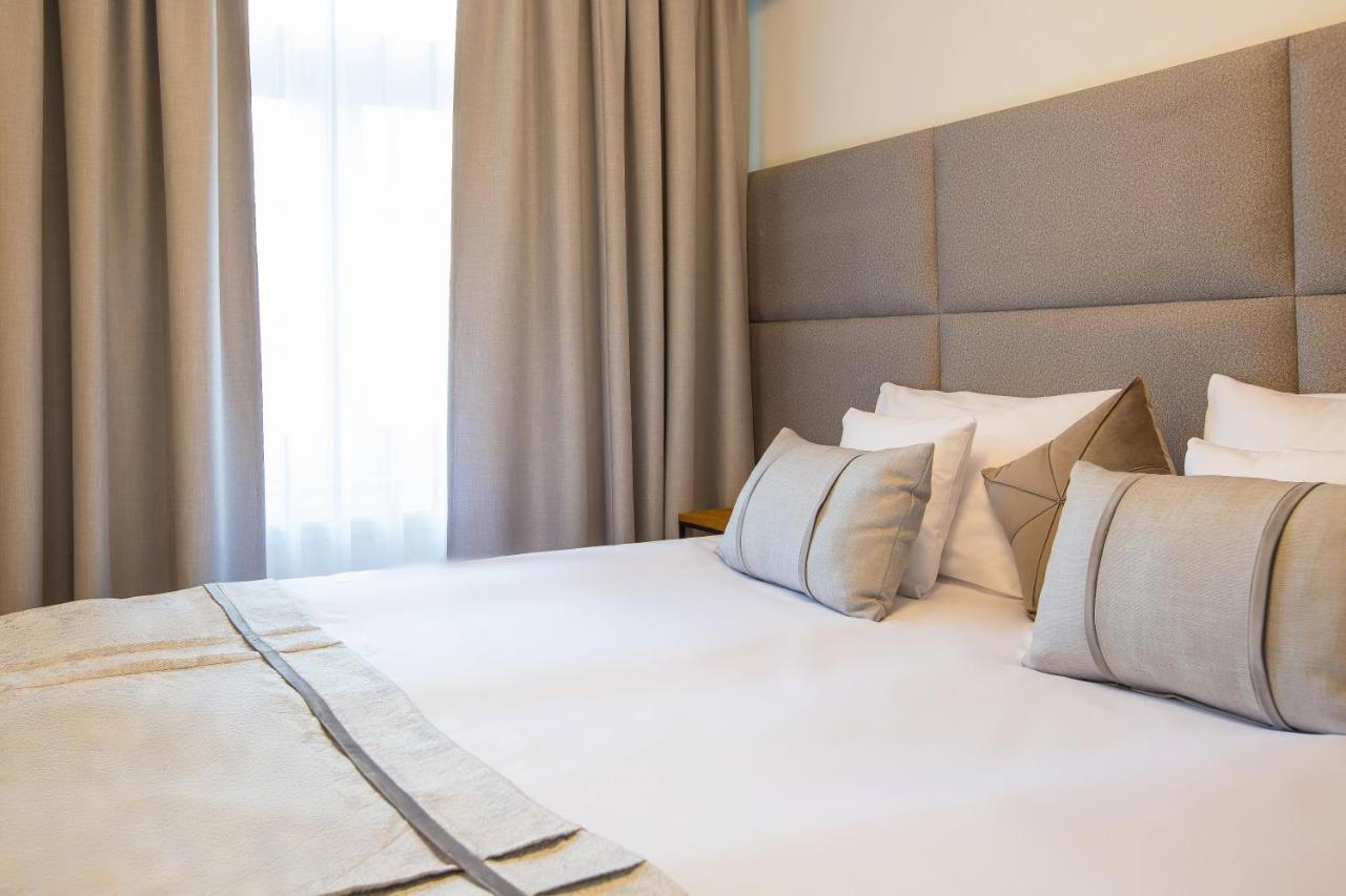 Hotel I Restauracja Na Skarpie Zabkowice Slaskie Kültér fotó